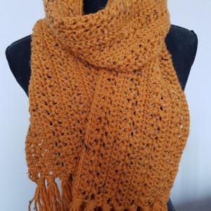 Gele sjaal met franjes