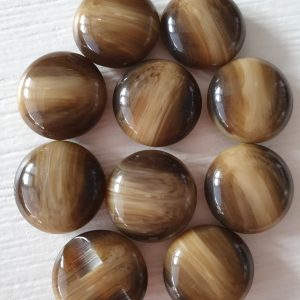 Bruine knopen 10 stuks