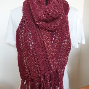 Gehaakte sjaal donkerrrood